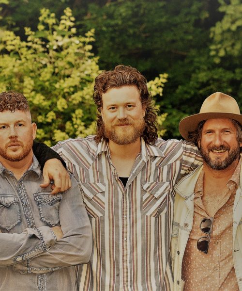 Country Rockers Hot Mondy Release Some Good Outlaw Country with Single, “Vampire” 