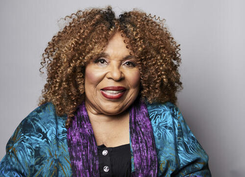 Legendary Grammy-winning Singer Roberta Flack Passes Away